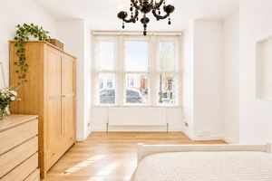Bedroom - click for photo gallery